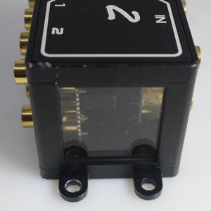 B2 Audio 2-to-4 Pair Cockbox RCA Splitter Distribution Block OPEN BOX