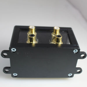 B2 Audio 2-to-4 Pair Cockbox RCA Splitter Distribution Block OPEN BOX