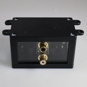 B2 Audio 1-to-4 Pair Cockbox RCA Splitter Distribution Block OPEN BOX